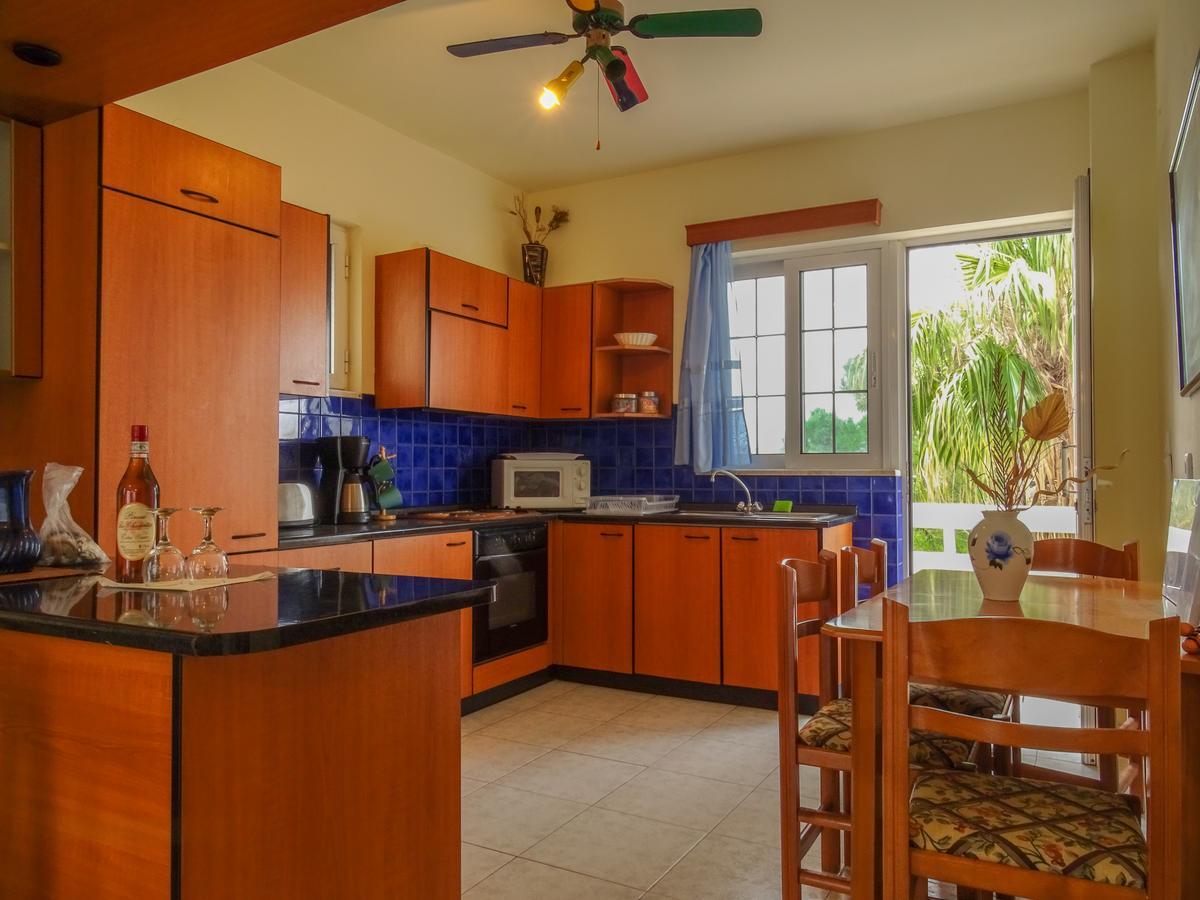 Colonial Family Apartment #3 Фалираки Екстериор снимка